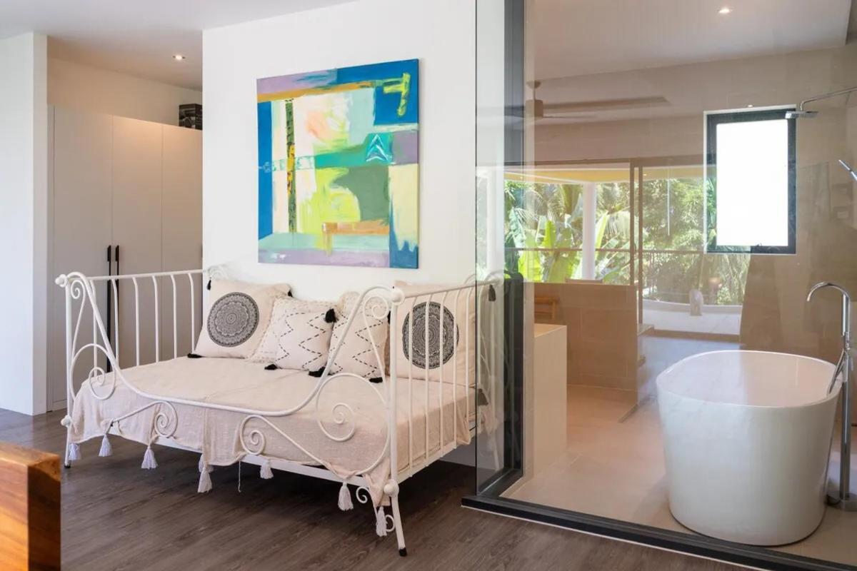 Villa Lola 2Br - Private Infinity Pool & Sea View チャウエン エクステリア 写真